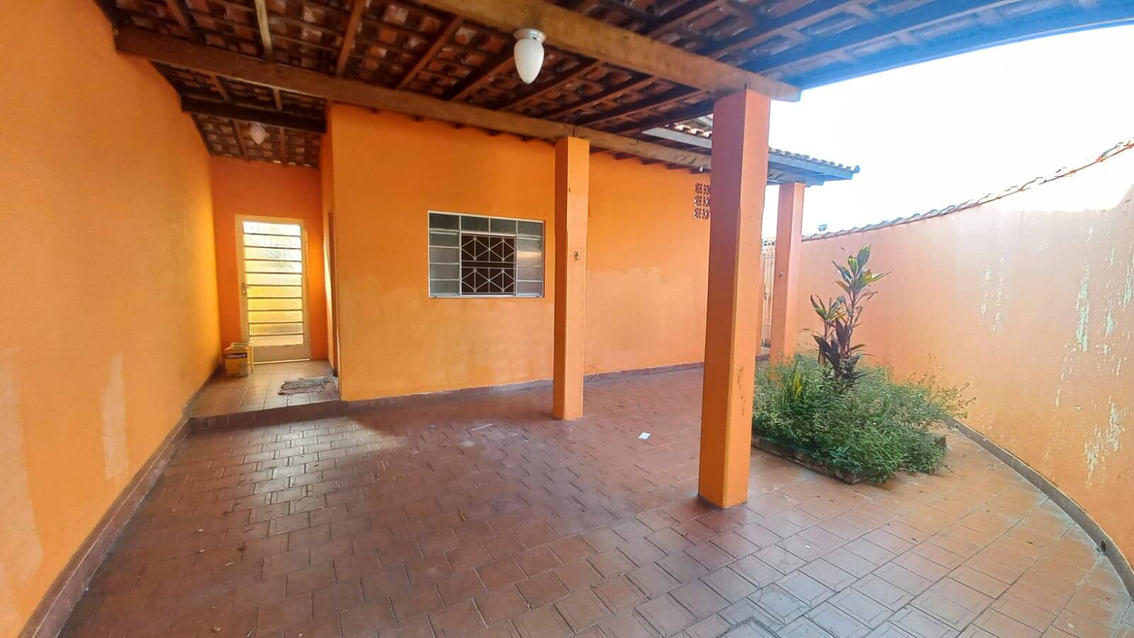 #2347 - Casa para Venda em Caçapava - 